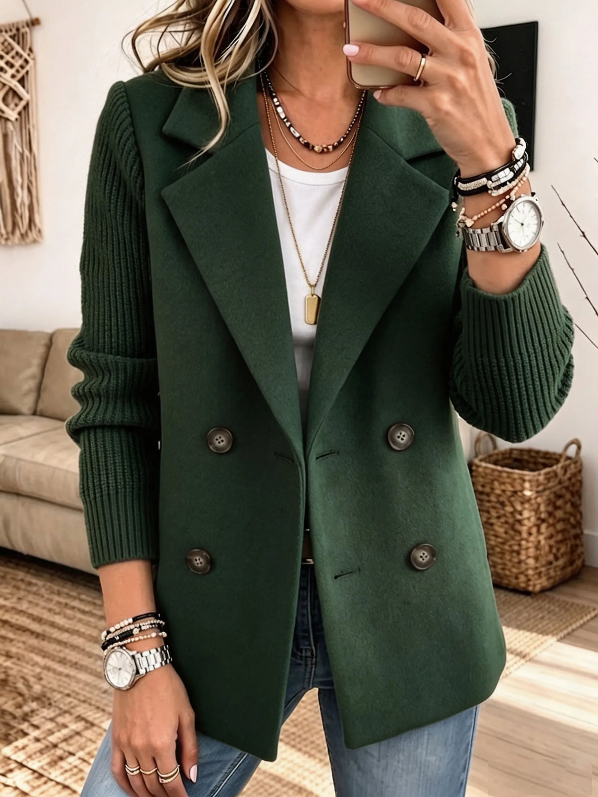 Nicole | クラシックデザインのスタイリッシュブレザー