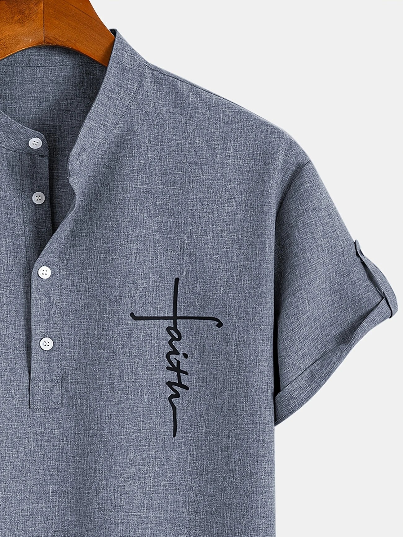 Hayes™ エレガントなハイネックショートスリーブシャツ