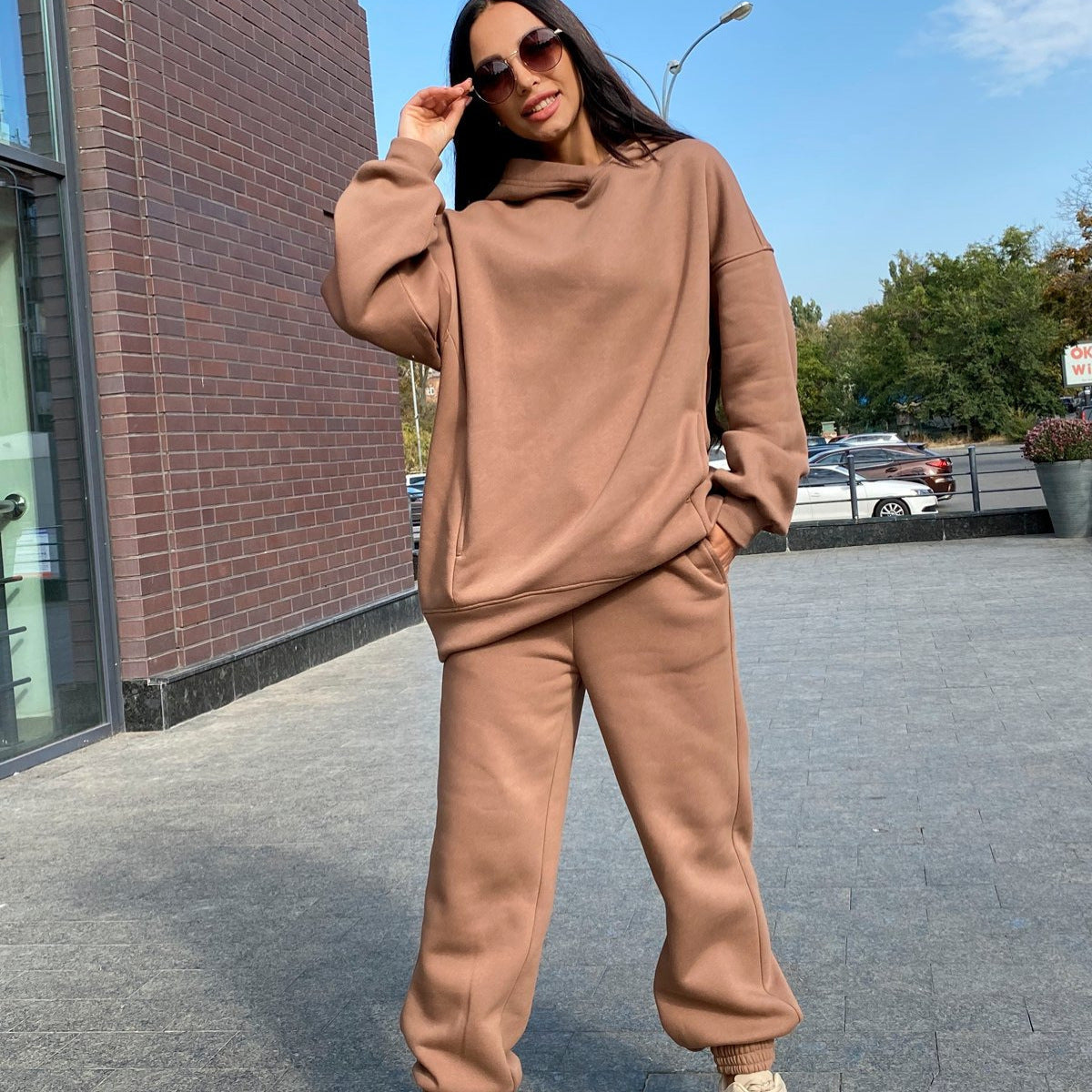 Solange | 2ピースフーディとジョガーセット