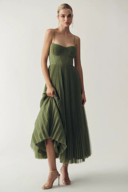 Delorae™ オリビア バックレスドレス