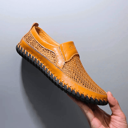 Kervano | 通気性のあるスリップオンシューズ
